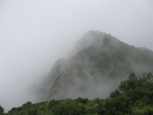 野三坡云雾山峰